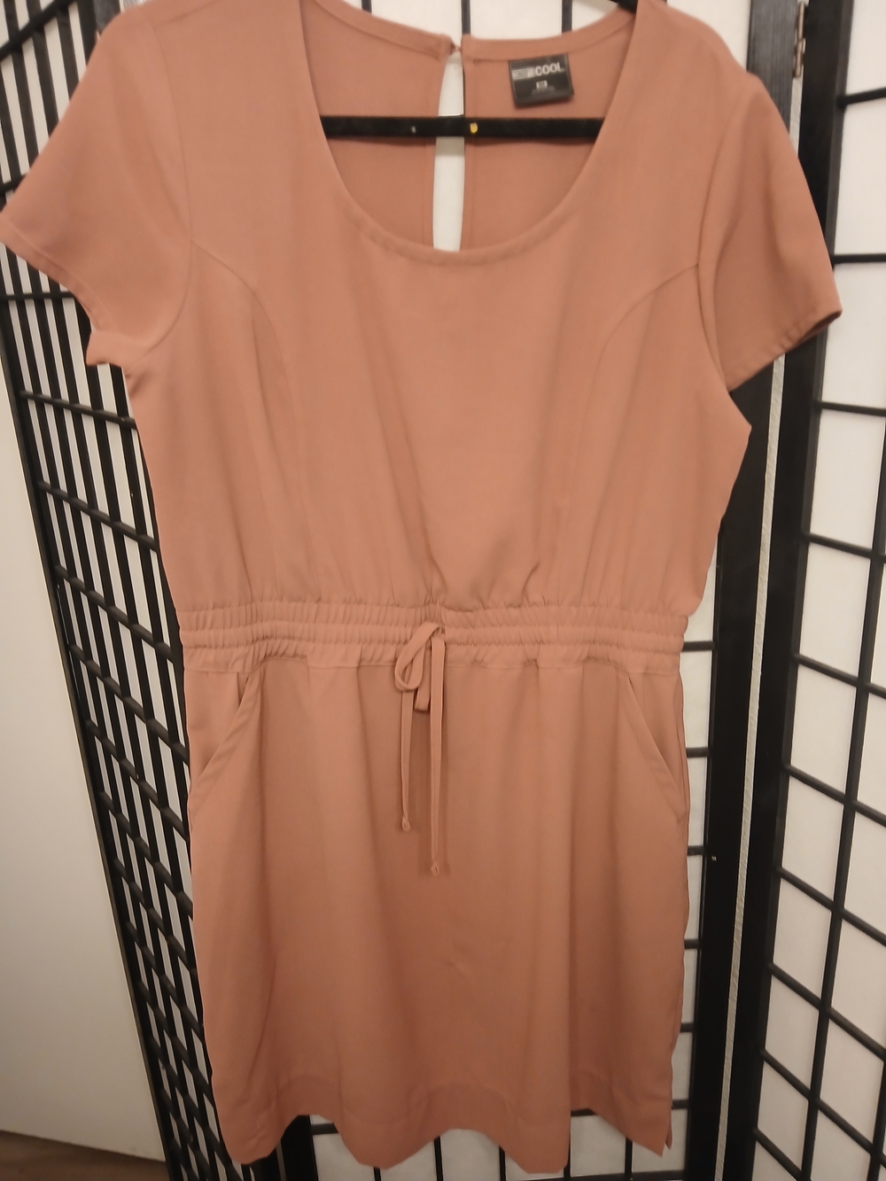 32 Degrees Short Sleeve Drawstring Midi Dress - Mauve